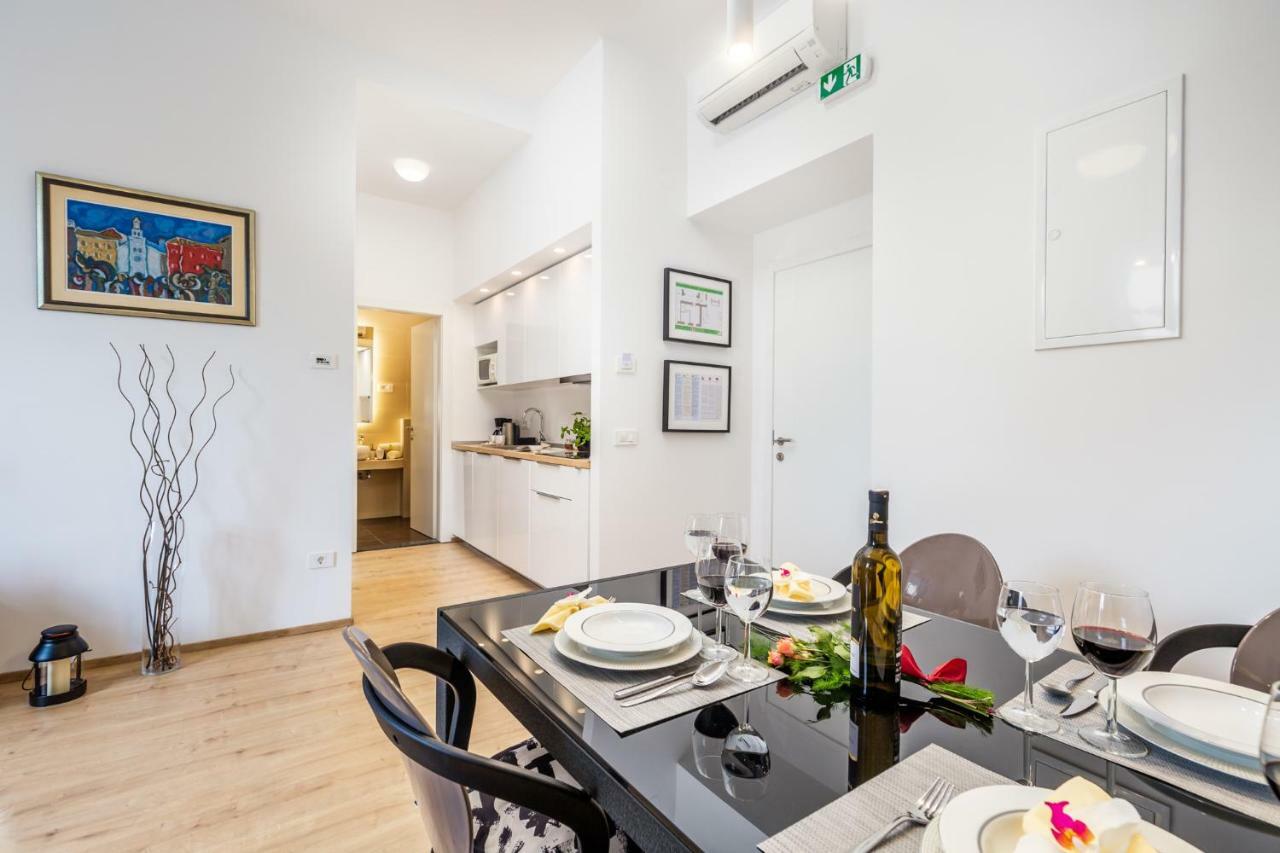 Apartman Deark Apartamento Rijeka Exterior foto